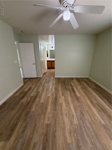 3814 Kit Fox Street, Las Vegas, NV 89122