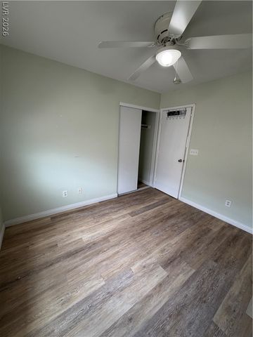 3814 Kit Fox Street, Las Vegas, NV 89122