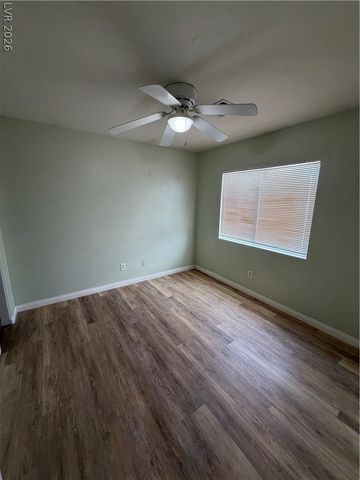 3814 Kit Fox Street, Las Vegas, NV 89122