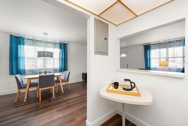 205 KINGS BOULEVARD 62, Sun City Center, FL 33573