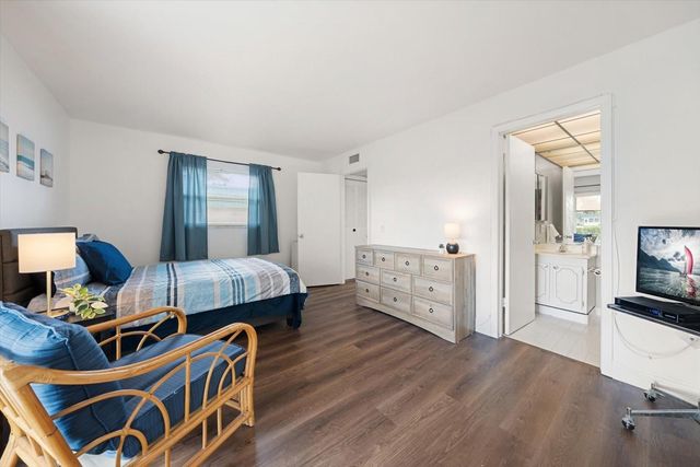 205 KINGS BOULEVARD 62, Sun City Center, FL 33573