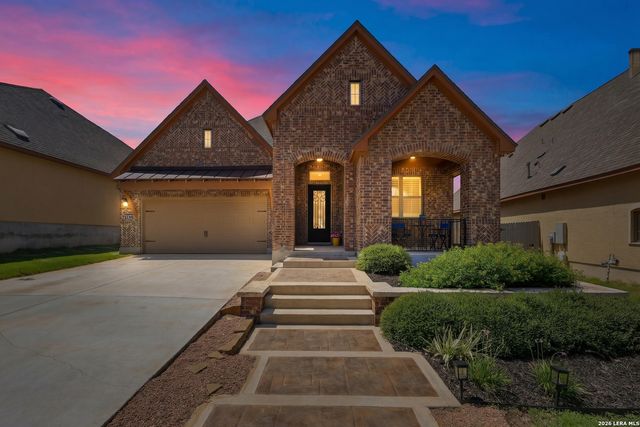 8647 GLASS GEM DR, San Antonio, TX 78249