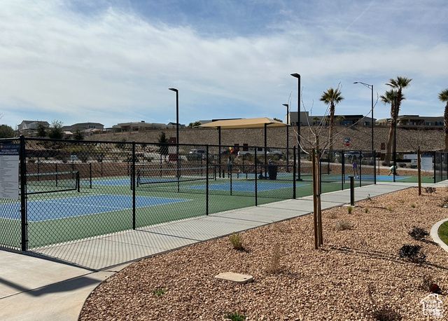 723 W SAPPHIRE LN, St. George, UT 84790