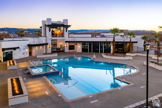 723 W SAPPHIRE LN, St. George, UT 84790