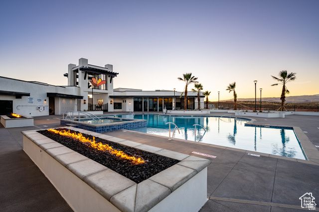 723 W SAPPHIRE LN, St. George, UT 84790