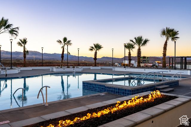 723 W SAPPHIRE LN, St. George, UT 84790