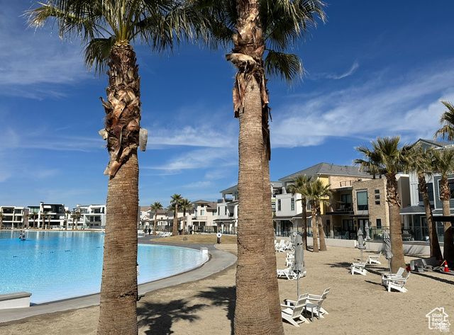 723 W SAPPHIRE LN, St. George, UT 84790