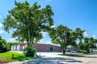 617 Cepi Drive, Chesterfield, MO 63005