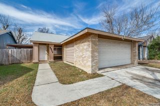 8023 laurel, San Antonio, TX 78250