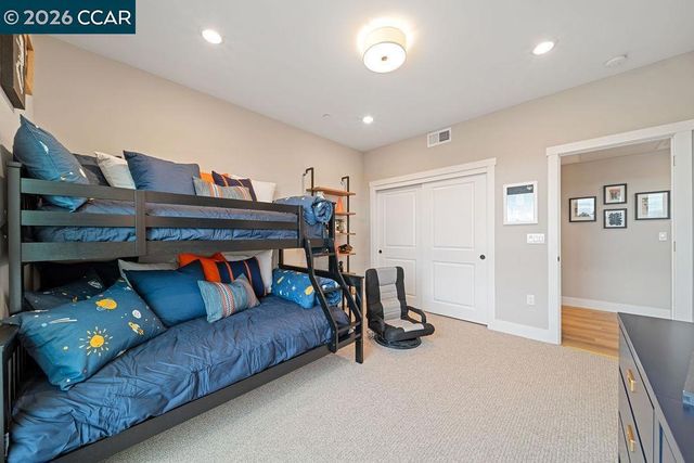 27264 Cosmo Ct, Hayward, CA 94544