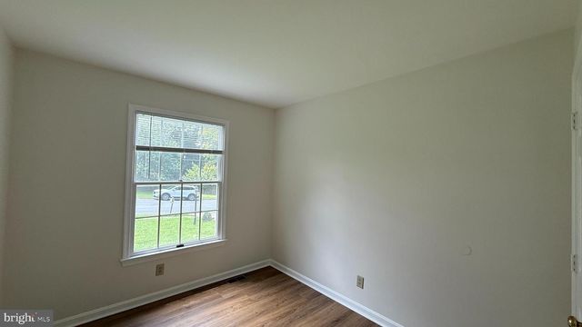 6 RIDGEWOOD DR, Stafford, VA 22556
