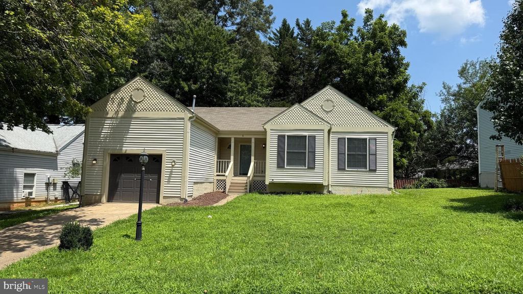 6 RIDGEWOOD DR, Stafford, VA 22556