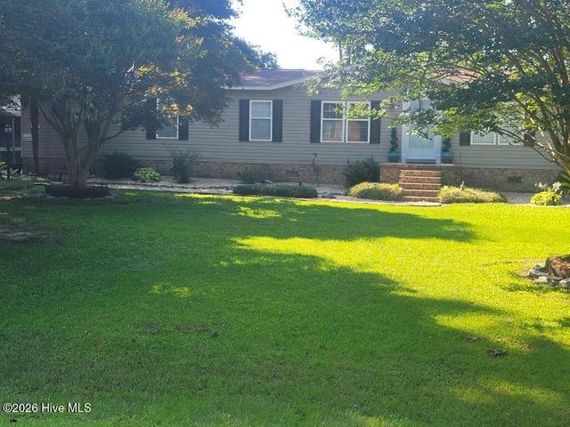 113 Coinjock Village Drive, Barco, NC 27917