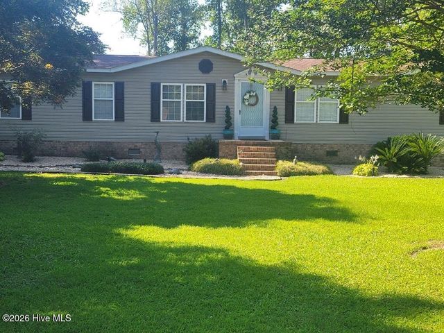 113 Coinjock Village Drive, Barco, NC 27917