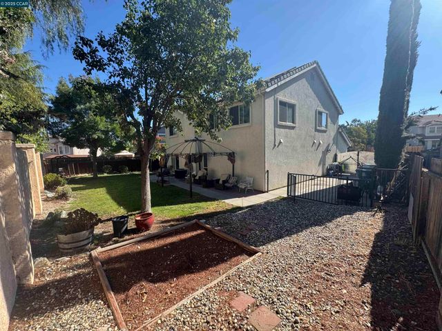 4008 Galenez Way, Antioch, CA 94531