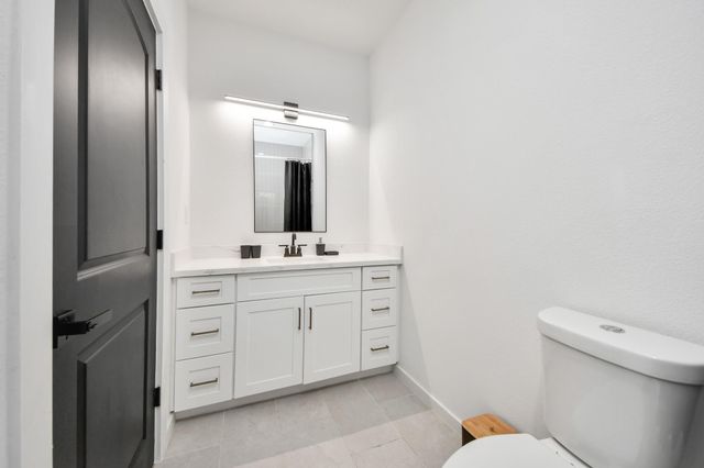 9732 Tuffly Street B, Houston, TX 77029