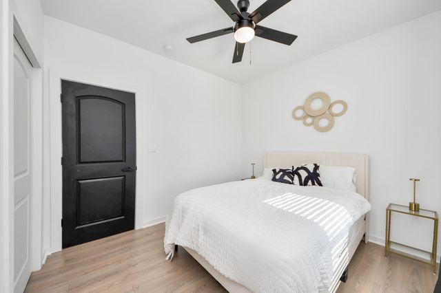 9732 Tuffly Street B, Houston, TX 77029