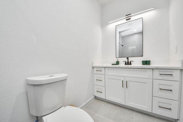 9732 Tuffly Street B, Houston, TX 77029