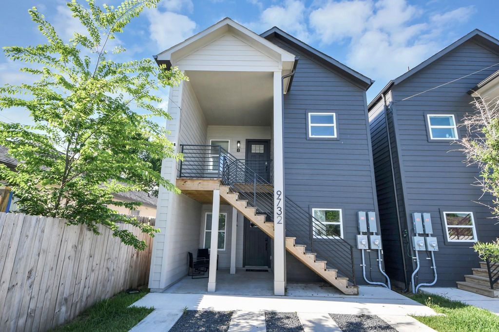 9732 Tuffly Street B, Houston, TX 77029