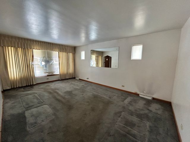 4401 N Osage Avenue, Norridge, IL 60706