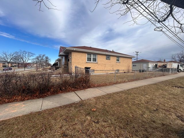4401 N Osage Avenue, Norridge, IL 60706
