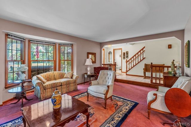 110 Parkview Drive, Grand Island, NY 14072
