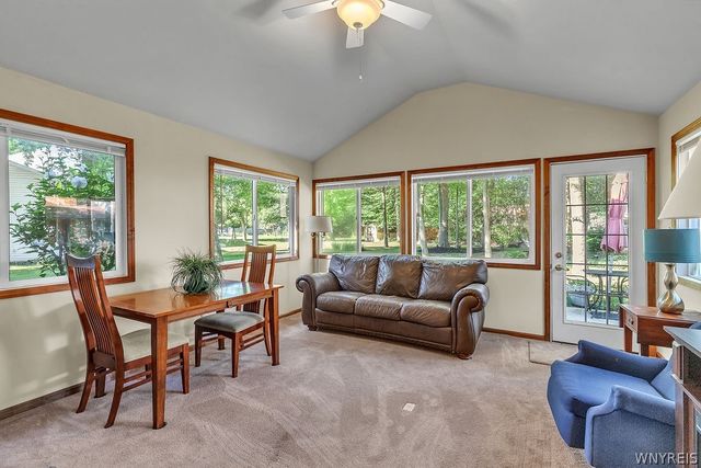 110 Parkview Drive, Grand Island, NY 14072