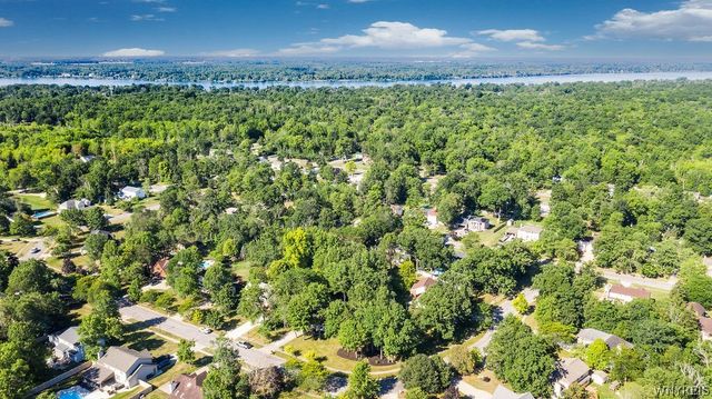 110 Parkview Drive, Grand Island, NY 14072