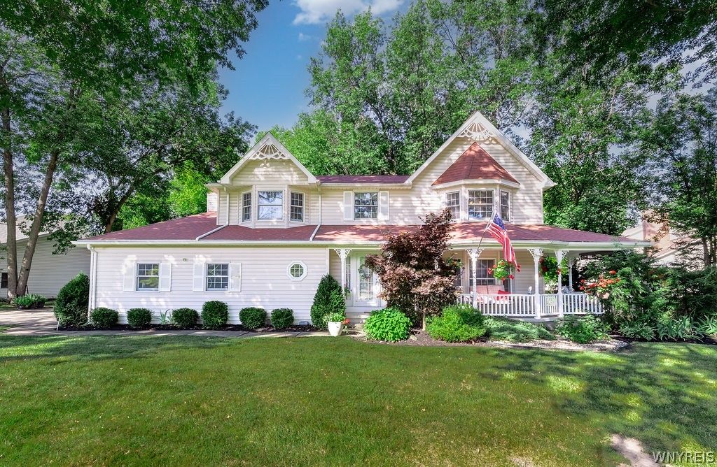 110 Parkview Drive, Grand Island, NY 14072