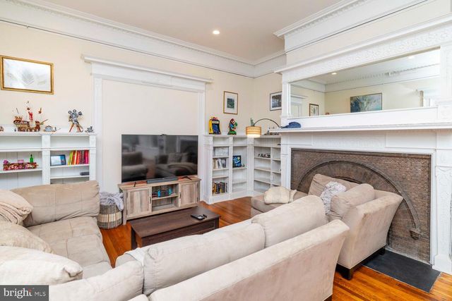 143 W WALNUT LN, Philadelphia, PA 19144