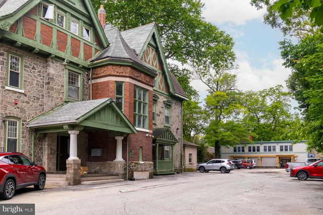 143 W WALNUT LN, Philadelphia, PA 19144