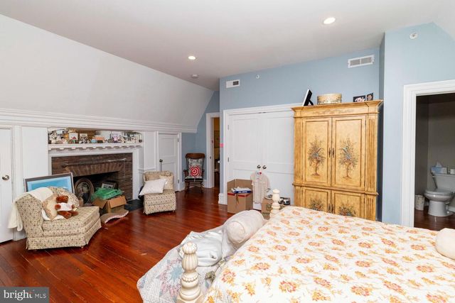 143 W WALNUT LN, Philadelphia, PA 19144