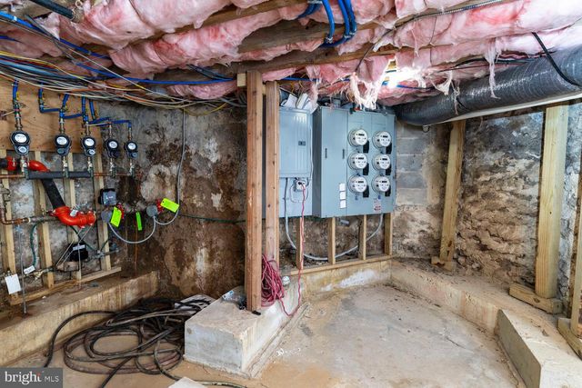 143 W WALNUT LN, Philadelphia, PA 19144