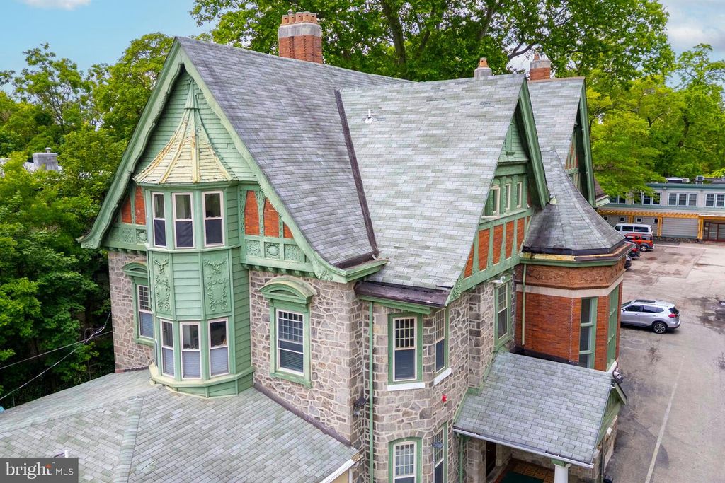 143 W WALNUT LN, Philadelphia, PA 19144