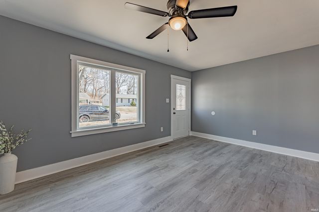 4806 Stratford Road, Evansville, IN 47710