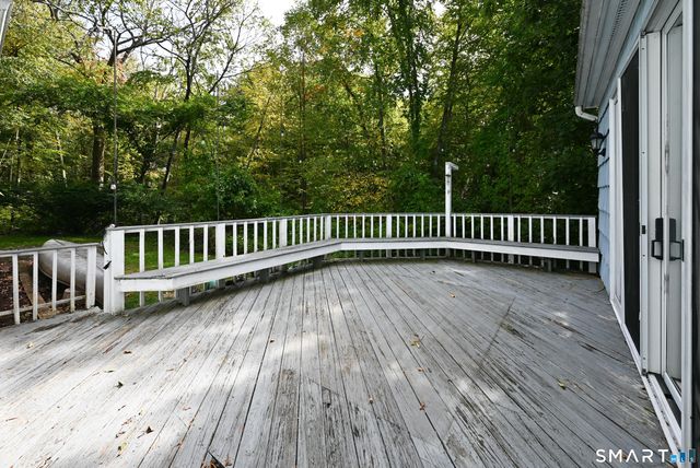 27 Danvers Road, New Milford, CT 06776