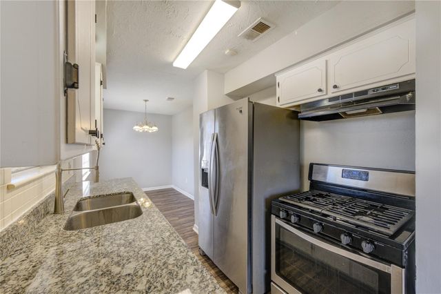 5327 Crestmont Street, Baytown, TX 77521