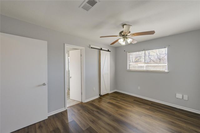 5327 Crestmont Street, Baytown, TX 77521