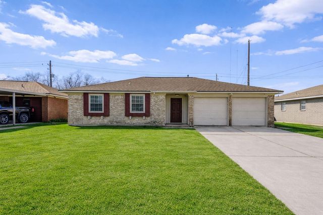 5327 Crestmont Street, Baytown, TX 77521