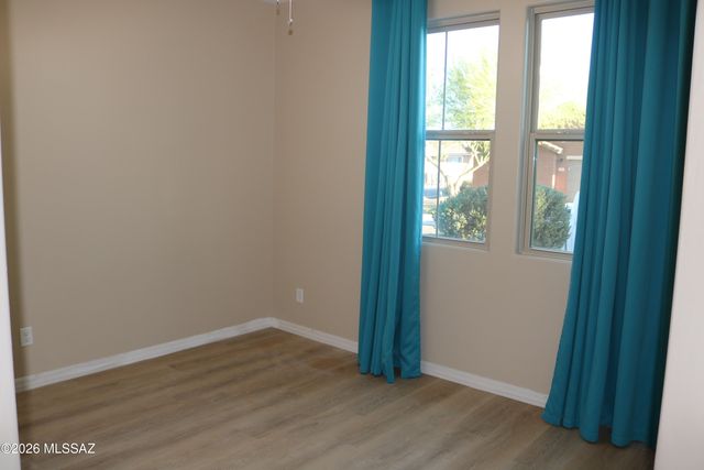 11704 W Boll Bloom Drive, Marana, AZ 85653