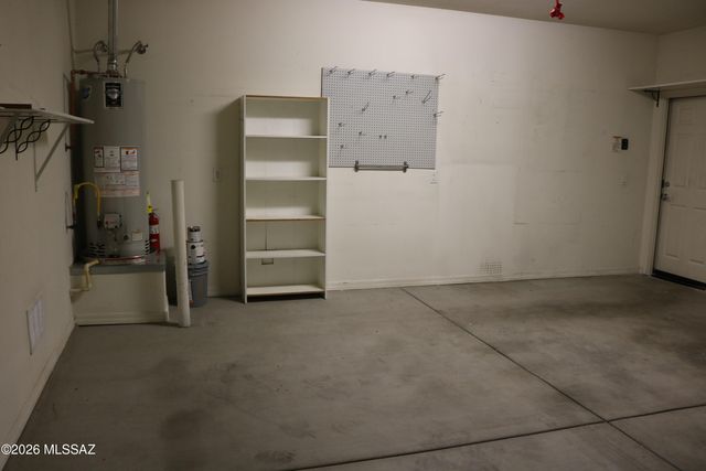 11704 W Boll Bloom Drive, Marana, AZ 85653