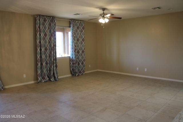 11704 W Boll Bloom Drive, Marana, AZ 85653