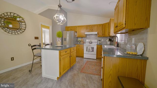 700 KING PEN RD, Kirkwood, PA 17536