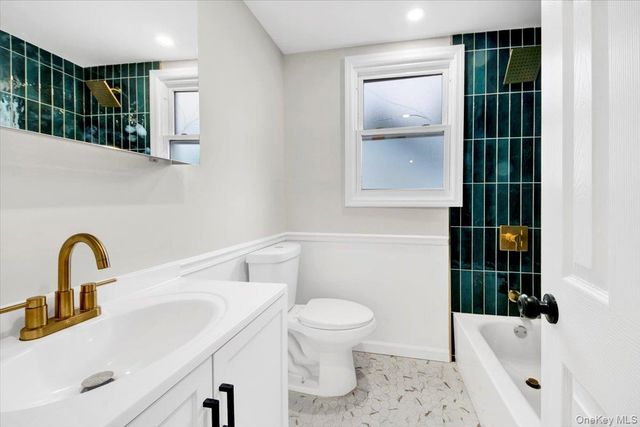 1625 Overing Street, Bronx, NY 10461