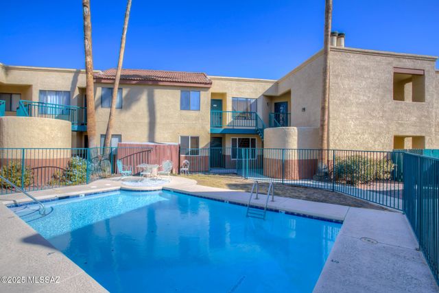 3690 N Country Club Rd Apt 1010, Tucson, AZ 85716