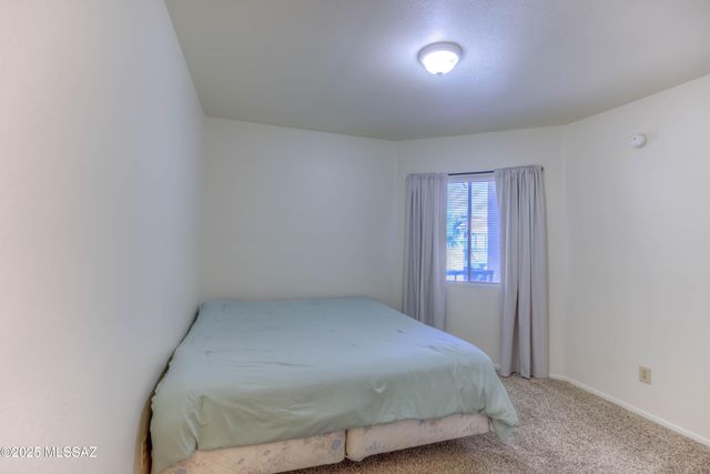 3690 N Country Club Rd Apt 1010, Tucson, AZ 85716