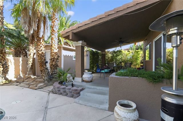 7408 Shallow Glen Court, Las Vegas, NV 89129