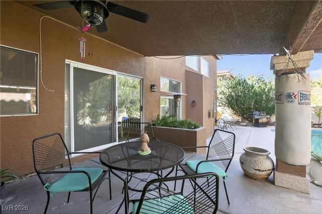 7408 Shallow Glen Court, Las Vegas, NV 89129