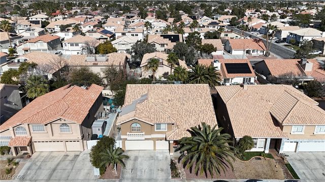 7408 Shallow Glen Court, Las Vegas, NV 89129