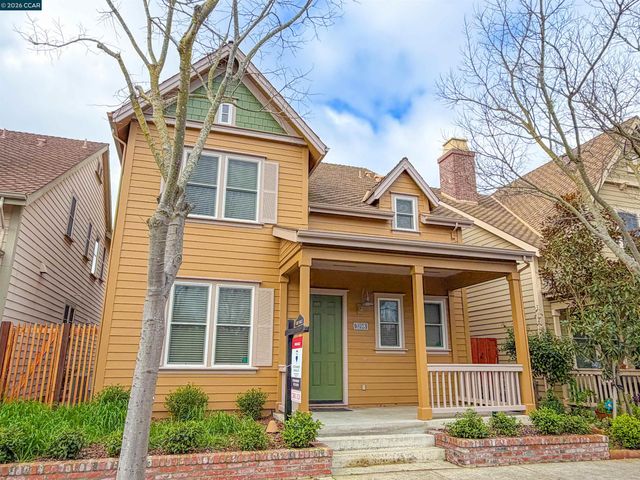 3198 S Front St, Hercules, CA 94547
